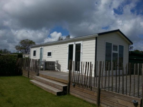 Comfy chalet with dishwasher, near the Wadden Sea